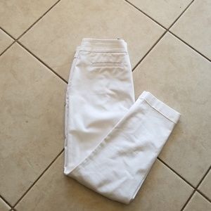 White cropped pants